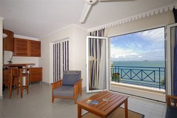 Allamanda Hotel Antsiranana Exterior photo